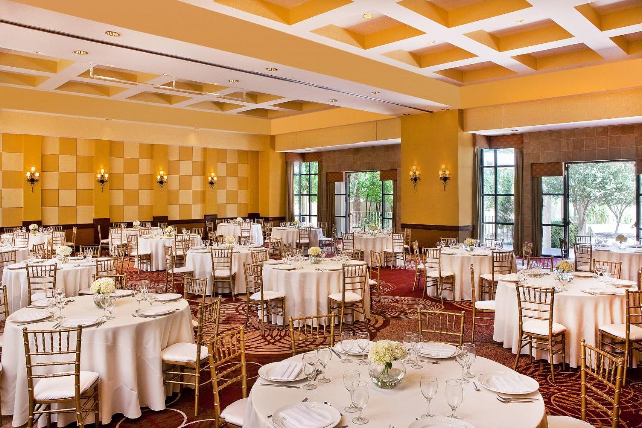 Sheraton Crescent Hotel Phoenix Exterior photo